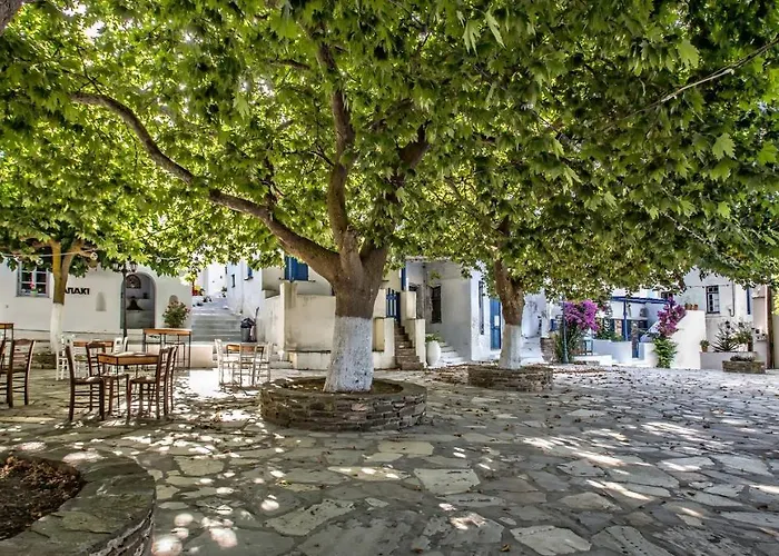 The Nest Triandaros (Tinos)